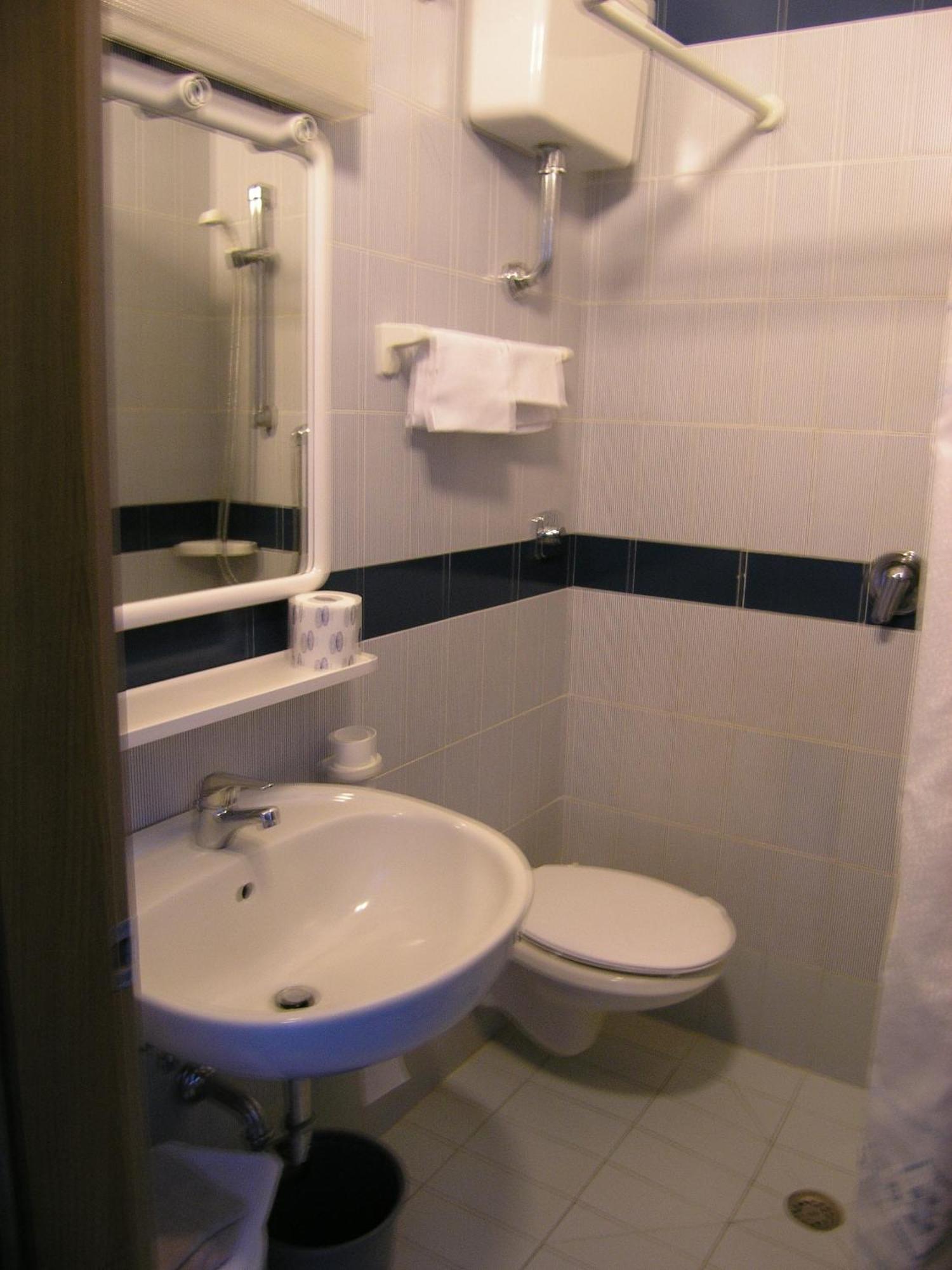 Elba Hotel Rosignano Solvay Room photo
